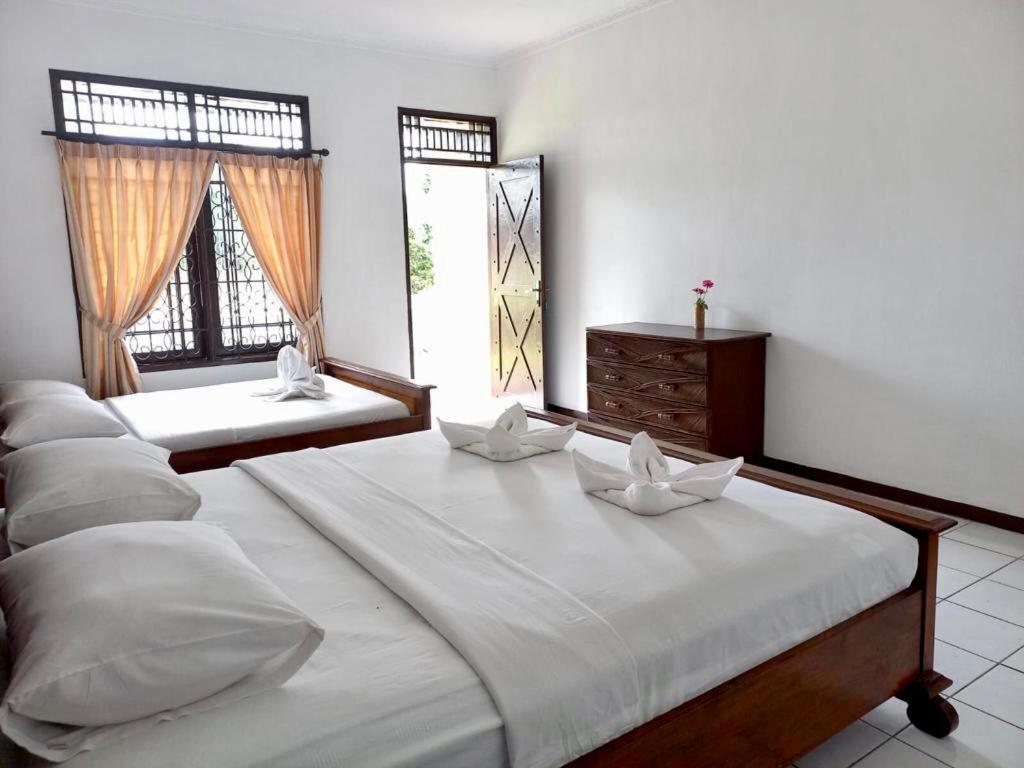 Grha Kasih Hotel โบกอร์ ภายนอก รูปภาพ
